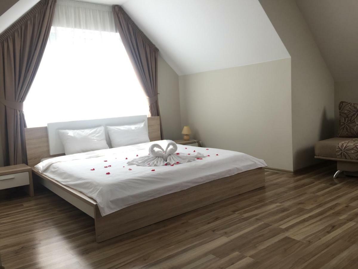 Villa Gales Hotel Saulkrasti Bagian luar foto